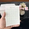 Papel para Prática de Caligrafia com Caneta Dura para Alunos do Ensino Fundamental com Grades Tianzi e Grades de Arroz em Inglês Diário de 30 Caracteres Livro de Prática de Caligrafia em Inglês