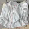 Venta al por mayor de fabricante pijamas de algodón nube para primavera y otoño para mujer, estampado de estrellas azules, corte holgado, talla petite, ropa de casa nueva de moda