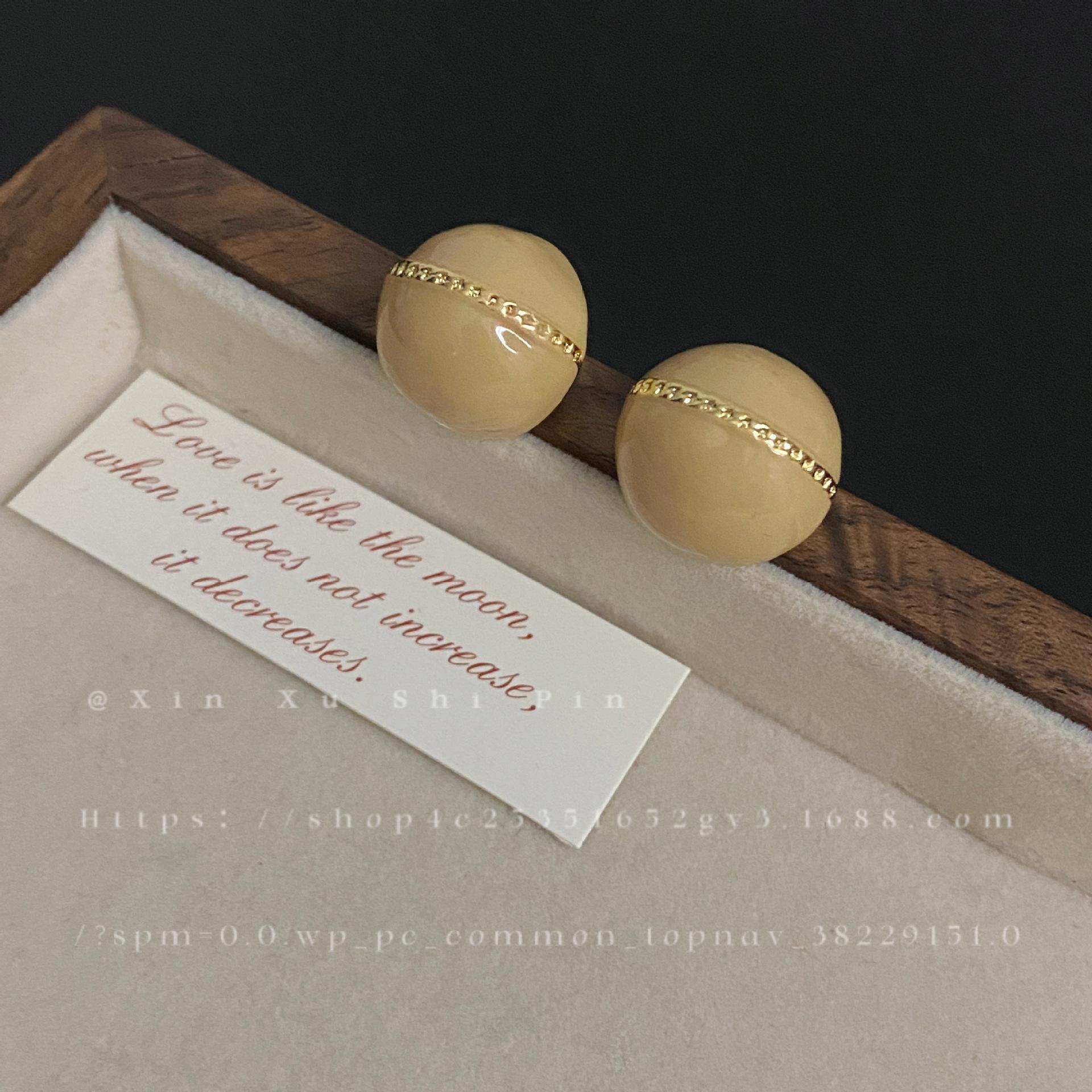 8050d7f70132483a596fd4b0100cab