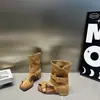 Sandálias Empilhadas Coloridas Vintage Desgastadas 2026 Verão Novo Estilo Botinhas de Salto Escondido Sandálias de Dedo Aberto de Nicho