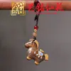 Llavero Caballo Mecedora de Sándalo Yiming Xianyuan Madera Arcoíris Creativa Año del Caballo del Zodiaco Colgante para Cadena de Teléfono Encanto para Bolso