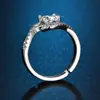Anillo de diamante de imitación Moissanita estilo frío cruzado regalo para pareja lujo ligero gama alta diseño de nicho anillo de diamante de boda joyería para mano