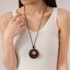 Vintage resina acrílico geométrico círculo amor camisola corrente outono e inverno moda simples temperamento high-end colar feminino