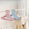 Percha para ropa para bebés, recién nacidos y niños, gancho para el hogar para colgar ropa, práctica y duradera