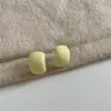 Crema Cuadrado Pequeño Primavera y Verano Nuevos Pendientes Pequeños Multicolor Simples Combinan con Todo Diarios Exquisitos Pendientes Pequeños de Color Sólido Pasador de Plata