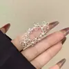 Anillo Hueco con Incrustaciones de Flores Estilo Coreano para Mujer, Alta Calidad, Lujo Ligero, Anillo de Moda con Sentido de Atmósfera y Personalidad Única