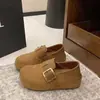 Populares zapatos retro Birkenstock de cobertura total para mujer, nuevos zapatos casuales de otoño 2026 con suela gruesa para aumentar la altura para mujer, zapatos slip-on versátiles para mujer