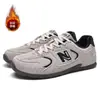 Zapatos Cool para Correr New Balance Otoño e Invierno con Algodón y Felpa Añadidos, Engrosados y Cálidos, Tenis Casuales Fáciles de Limpiar, Zapatos de Algodón Versátiles para Hombre