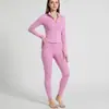 Jaqueta de Yoga Justa com Cintura Marcada e Estampa Espinha de Peixe Conjunto de Calça Legging de Yoga de Cintura Alta Levanta Bumbum Peach Buttocks Emagrecedor