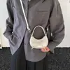 Laço de Pedraria 2026 Nova Moda Primavera Design de Nicho Casual Versátil Bolsa de Ombro Único Transversal Bolsa de Mão Bolsa Dumpling