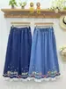 Pantalones Casuales Retro de Nueve Puntos para Mujer Otoño 2025 Nuevo Estilo Japonés Jeans de Encaje Desgastado