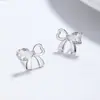 Brincos de Prata 925 com Laço, Brincos de Nicho de Luxo para Mulheres, Joias Coreanas da Moda com Zircônia em Formato de Coração