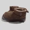 Botas de Nieve Cálidas de Invierno 2026, Nuevo Estilo, Forradas de Felpa, Suela Gruesa, que Aumentan la Altura, Zapatos de Algodón Cálidos de Doble Capa, Versátiles, Casuales, a la Moda, Estilo Ins