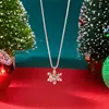 Colar de Natal Novo Mais Vendido Transfronteiriço, Colar com Pingente de Árvore de Natal Floco de Neve da Moda e Versátil de Luxo Leve, Colar Simples