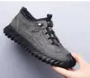 Sapatos Masculinos Casuais 2025 Primavera Novos Sapatos de Comércio Exterior Venda Direta da Fábrica Estilo Coreano Estudante Casuais Tênis de Corrida Sapatos Esportivos