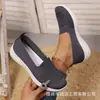 Sapatos Femininos Transfronteiriços Temu Dropshipping Slip-On Sapatos de Mãe Solado Macio Tamanho Grande Sapatilhas Solado Macio Confortáveis Sapatos de Tecido Old Beijing para Mulheres