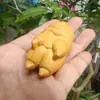 Sandalia Creativa de Sándalo Dorado con Mango de Pezuña de Cerdo, Artesanía Decorativa de Regalo de Madera Maciza, Rastrillo de Dinero Adorno de Pezuña de Cerdo