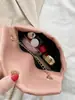 Bolsa Feminina Fashion em Formato de Coração 2025 Nova Tendência Coreana Versátil Simples Pequena Quadrada Bolsa de Ombro Transversal