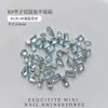 Pacote Misto de Diamantes para Unhas Artísticas Mini Pequenos Chanfrados de Fundo Plano Atacado, Diamantes de Decoração para Unhas K9 de Alta Qualidade Levemente Luxuosos