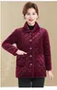 Jaqueta Elegante Nova de Inverno 2025 Forrada com Fleece para Mães, Casaco de Algodão Tamanho Grande para Mulheres, Roupa de Algodão Espessa e Quente para Mulheres de Meia-Idade e Idosas