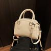 Bolso de Mano Pequeño de Alta Gama Transfronterizo para Mujer 2025 Nuevo Estilo de Moda Bolso de Hombro Popular para Viajes Bolso Cruzado