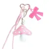 Crema de Cuero Hongo Dibujo Animado Creativo Llavero Colgante Pareja Bolso Llavero de Coche Accesorio Regalo