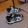 Tênis casuais infantis, leves e respiráveis para primavera e outono, sapatos de trilha para exterior para meninos, sapatos de sola macia para meninas, tênis dad da moda para crianças