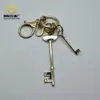 Chaveiro de Metal Prateado em Formato de Coração Estilo Ins Coreano e Japonês, Design de Nicho, Chaveiro Personalizado para Casal, Pingente para Bolsa