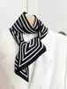 Bufanda de Seda para Mujer 2026 Nuevo Estilo Bufanda para Cuello con Sensación de Lujo, Larga y Rayada para Otoño, Combinable con Camisas, Estilo Coreano, Bufanda Versátil