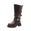 Botas de montaria robustas estilo britânico com fivelas de cinto, botas retrô de cano médio, botas western cowboy da moda de perna larga para mulheres