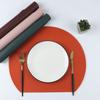Impermeável e à prova de óleo semicírculo pu couro placemat cor sólida ins vento calor isolamento tapete hotel bens domésticos placemat