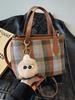 Bolso de Mano Sencillo de Alta Gama Tipo Cubo para Mujer Otoño e Invierno 2026 Nuevo de Moda Elegante Versátil Bolso Cruzado de Cuadros para Mujer
