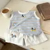 Conjunto casual de pantalones cortos y chaleco sin mangas para niños, nuevo conjunto de dos piezas a rayas de algodón puro bordado de dibujos animados para niños de verano