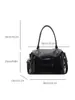 Bolsa Tote de Gran Capacidad Transfronteriza, Nueva Bolsa Versátil con Tachuelas para Motocicleta, Bolso Versátil para Mujer para Hombro y Cruzado para Viajes Diarios
