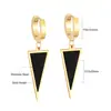 Brincos Triangulares de Personalidade Estilo Europeu e Americano, Tarraxas de Aço Inoxidável, Presilhas Elegantes de Concha Preta e Branca, Brincos de Designer, Transfronteiriço