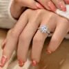 Design transfronteiriço, anel de imitação de moissanita, uma peça de nicho e luxuosa para mulheres, um quilate, cravação clássica de seis garras, anel ajustável