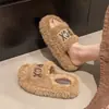 Chinelos Fofos Femininos para Uso Externo 2026 Outono/Inverno Novo Estilo Versão Coreana Solado Grosso Aumenta Altura Antiderrapante Plush Algodão Chinelos Calçados