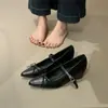 Zapatos Mary Jane Negros con Punta Francesa y Lazo para Mujer 2026 Otoño/Invierno Nuevos Zapatos de Vestir con Una Correa Versátiles Aumentadores de Altura Interior