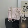 Bolso Elegante de Alta Capacidad para Mujer con un Alto Atractivo Estético, Bolso Cubo de Moda Verano 2026 con Cadena, Bolso de Hombro y Cruzado