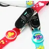 Novo Relógio Criativo Estudantil com LED Infantil Desenho Animado Legal Piscando M9 Relógio Digital Digital Atacado