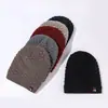 Chapéu de tricô simples de cabeça grande outono e inverno europeu e americano proteção de ouvido à prova de vento para passeios ao ar livre chapéu de lã com forro de fleece masculino e feminino em estoque