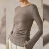 [Liquidação] Camiseta Base Feminina de Lã Lyocell Manga Longa Slim Fit Bainha Irregular Top com Fenda