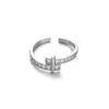 Anillo Abierto Ajustable con Diamantes de Circonia Color Plata 925 Chapado en Cobre, Lujo Ligero, Sensación de Alta Gama, Diseño de Nicho Anillo de Mariposa