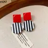 Pendientes Redondos de Color Contrastante Estilo Retro Hong Kong para Mujer, Pendientes de Moda Elegantes Estilo Vacacional, Pendientes Elegantes de Gama Alta para Mujer
