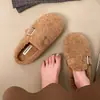 Pantuflas de Piel Planas con Hebilla de Moda para Mujer, Para Usar al Aire Libre 2026 Invierno Slip-on Mulas Perezosas con Peluche Adicional Pantuflas de Algodón