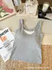 Camisola de Algodón Puro con Ribete de Encaje, Estilo Falso Dos Piezas, Hombros Anchos, con Almohadillas en el Pecho, Corte Ajustado y Favorecedor, Top Básico