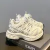 Zapatillas deportivas para niñas, nueva colección primavera/otoño 2026, zapatillas para niños, suela blanda, estilo chunky, zapatillas de correr acolchadas y cálidas de invierno