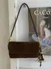 2025 Novo Design de Nicho Tendência Bolsa de Ombro Único de Alta Qualidade para Mulheres Outono e Inverno Versátil Baguete de Mão Transversal