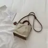 Shuai Mijia 2026 Otoño Nuevo Bolso Sencillo y Elegante de Color Sólido Gran Capacidad para Debajo del Brazo Bolso de Hombro Casual de Moda