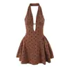 Moda Femenina Nueva Estilo Europeo y Americano Primavera y Verano Sexy Chica Caliente Escote Profundo Halter con Lunares Flock